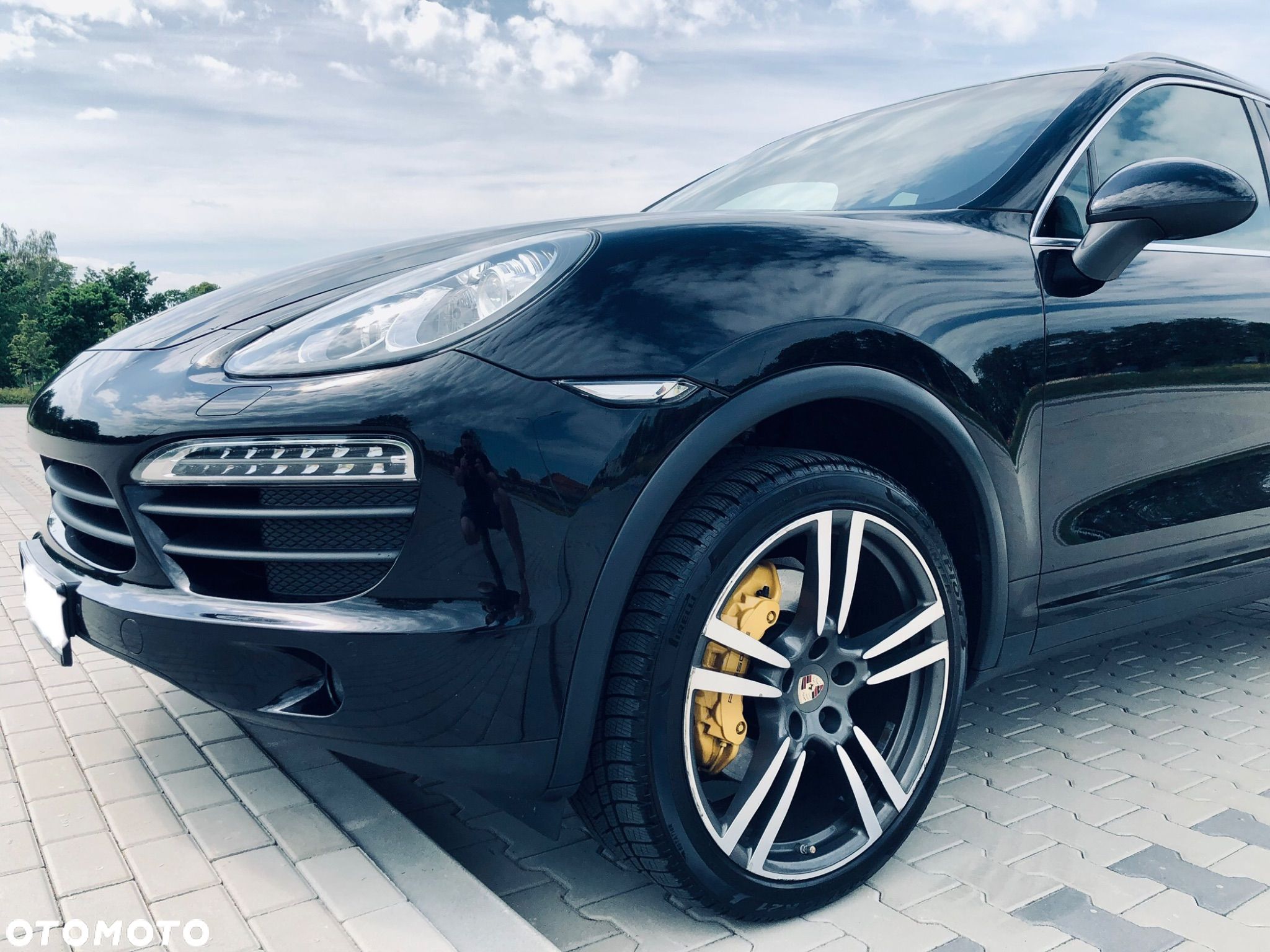 Porsche Cayenne S - 1