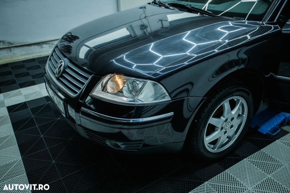 Volkswagen Passat Variant 2.0 TDI DPF Highline - 5
