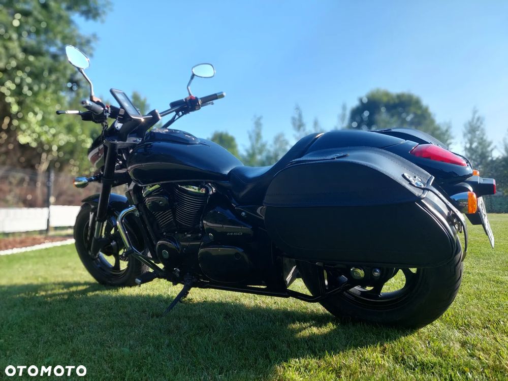 Suzuki Intruder - 14