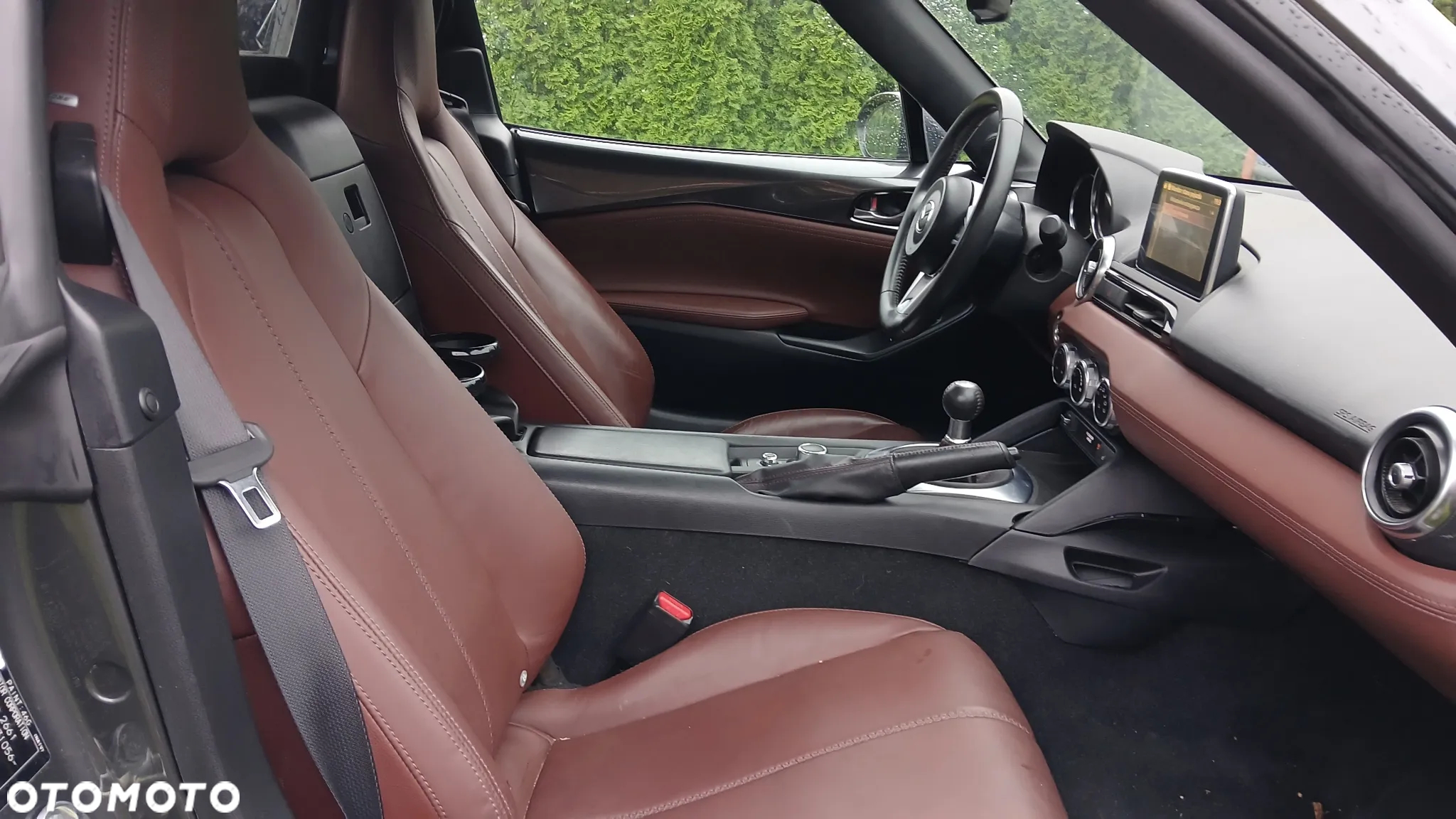 Mazda MX-5 SKYACTIV-G 160 SAKURA - 31