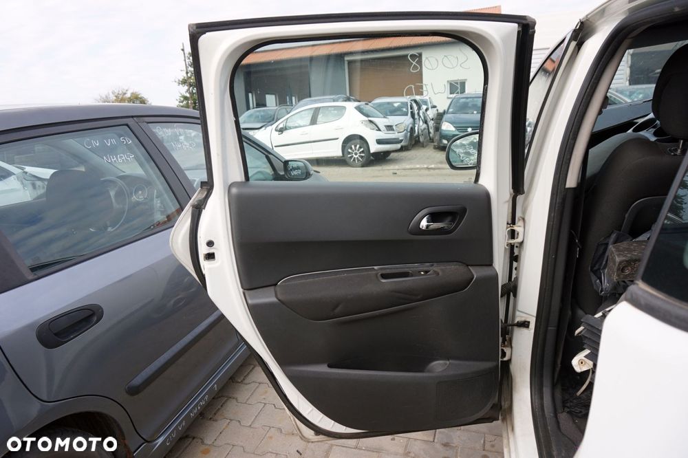 DRZWI TYLNE LEWE 3008 I KWED  BIAŁY PEUGEOT 2009-2013 - 5