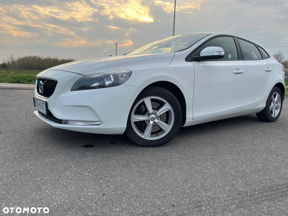 Volvo V40 - 12