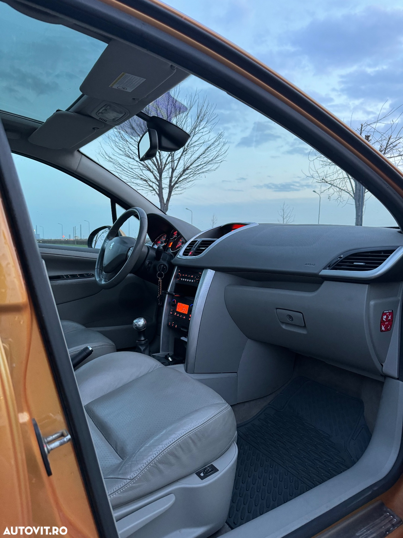 Peugeot 207 1.6HDI Sport Pack - 7