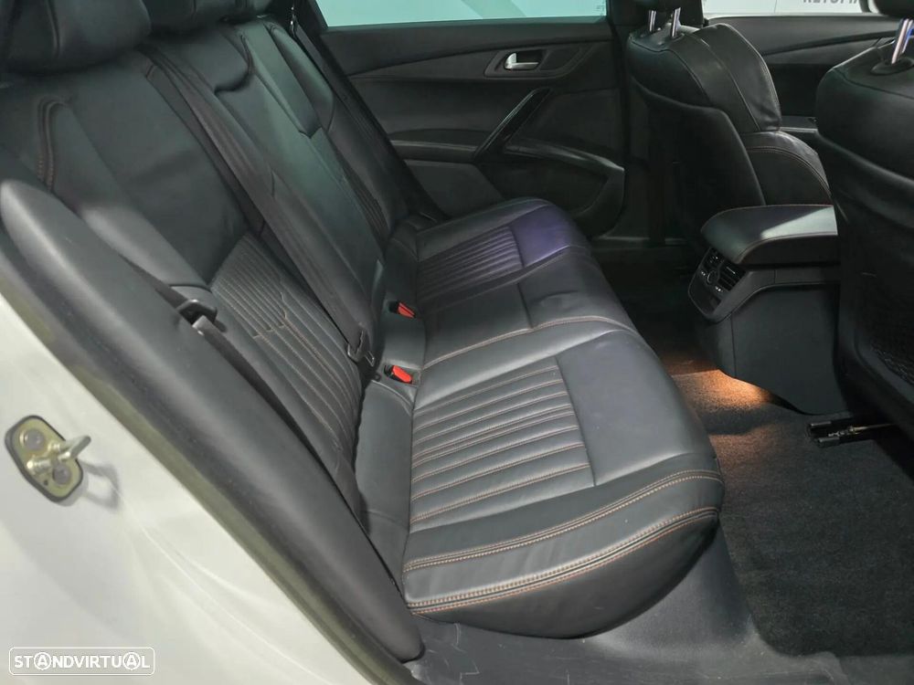 Peugeot 508 RXH 2.0 HDi Hybrid4 2-Tronic - 21