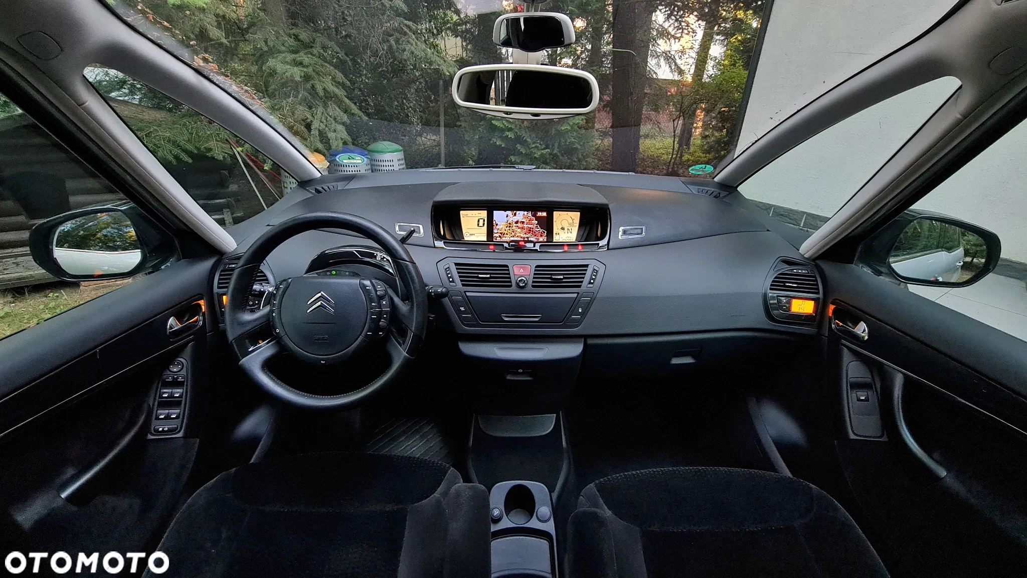 Citroën C4 Picasso 2.0 HDi Equilibre Exclusive Navi MCP - 19