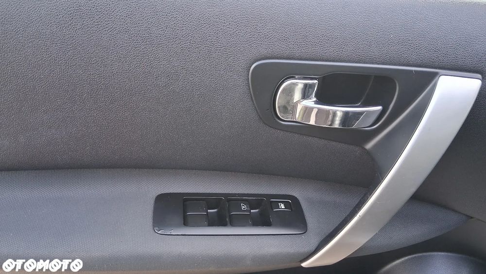 Nissan Qashqai+2 2.0 Tekna - 17