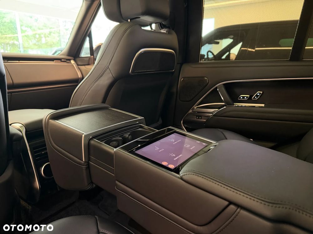 Land Rover Range Rover D350 Autobiography - 22