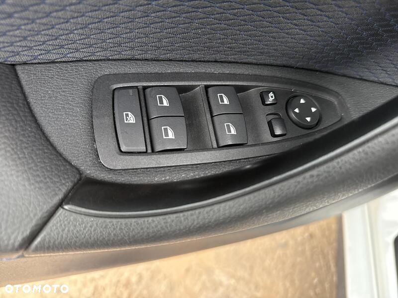 BMW X2 sDrive18i M Sport - 12