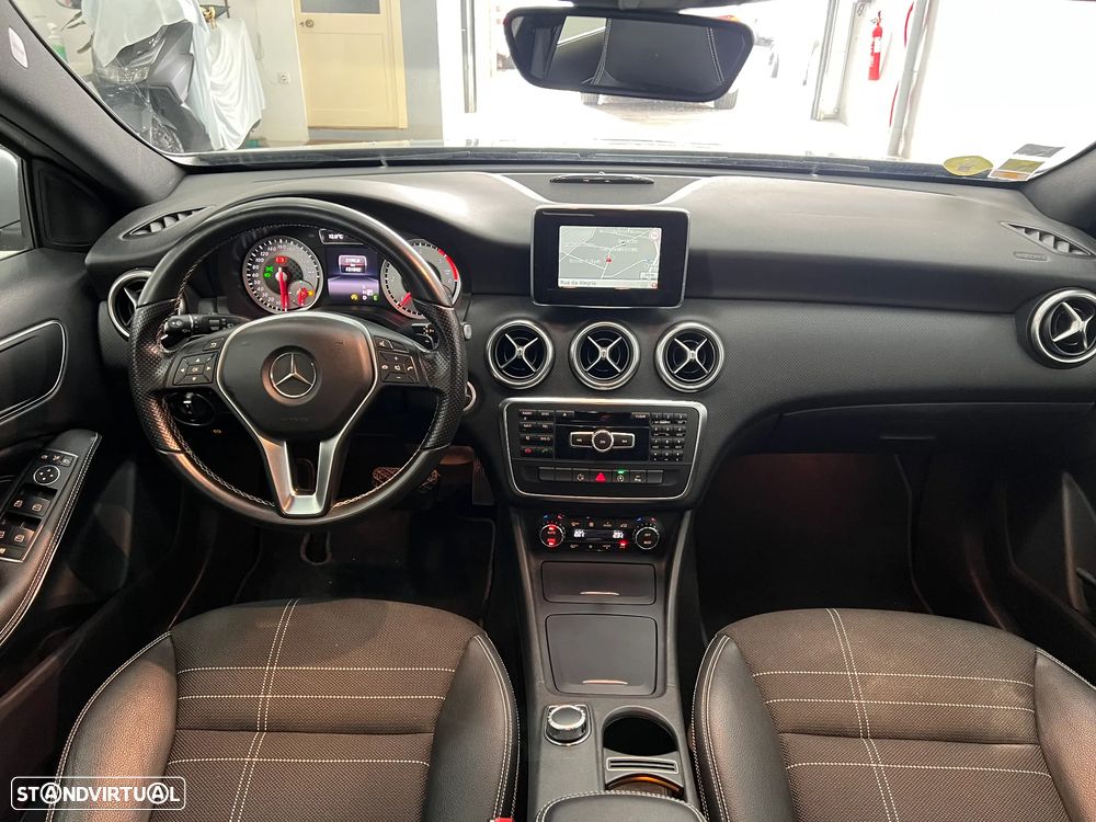 Mercedes-Benz A 180 CDI 7G DCT - 34