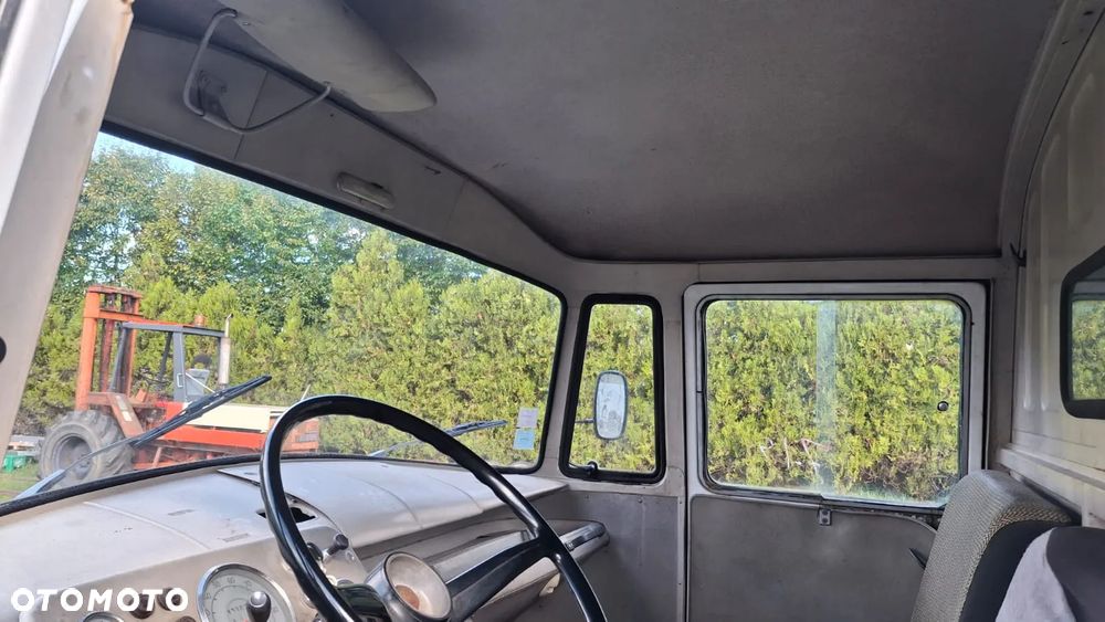 Mercedes-Benz L319 - 5