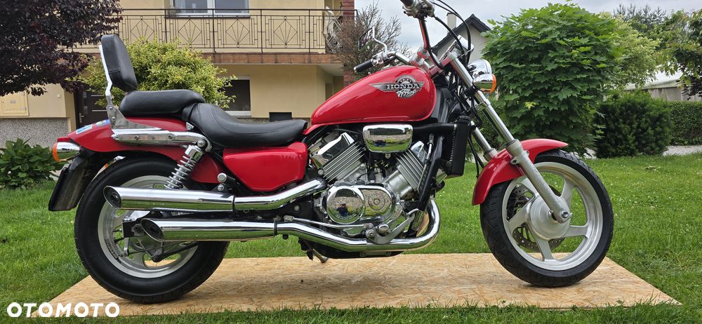 Honda VF - 5