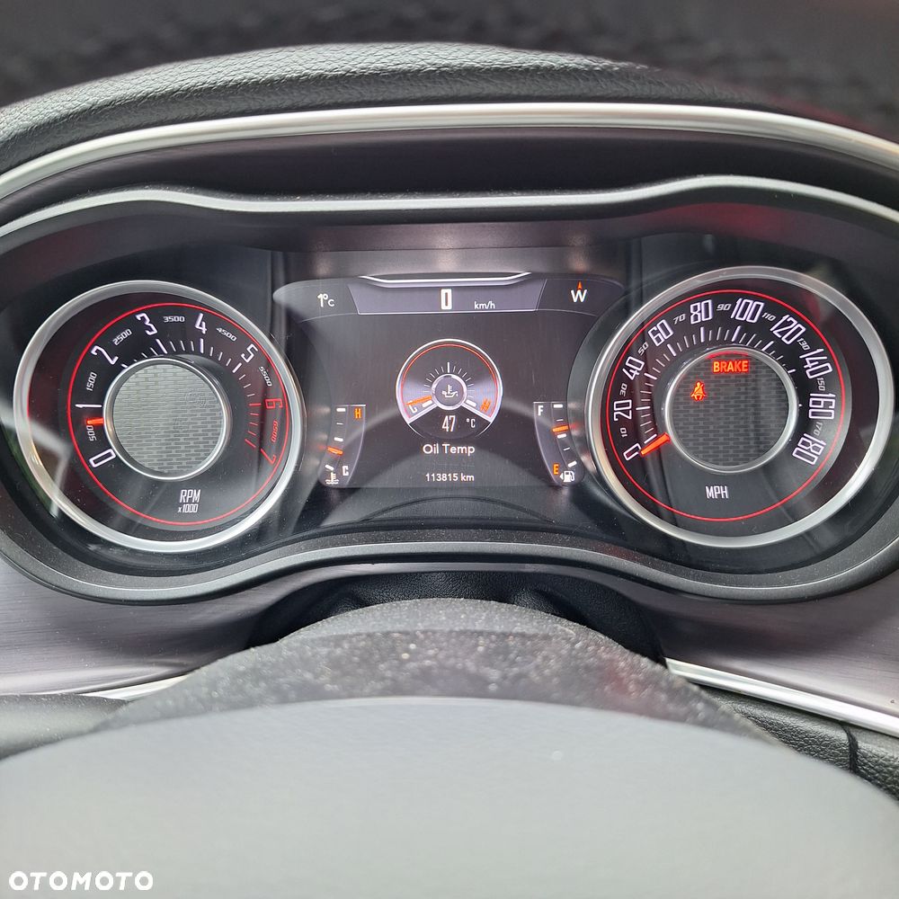 Dodge Challenger - 5