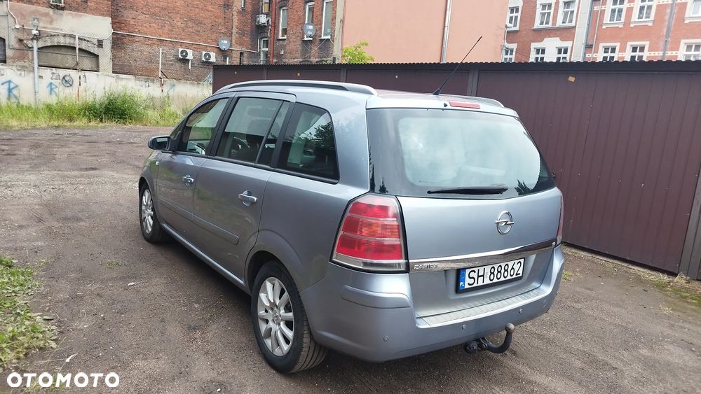 Opel Zafira 1.8 Cosmo - 5