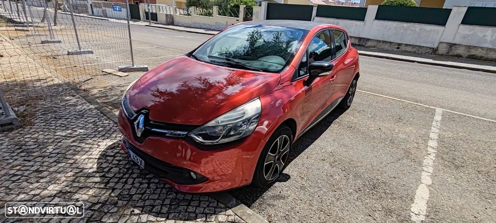 Renault Clio Energy dCi 90 Start & Stop Experience - 1