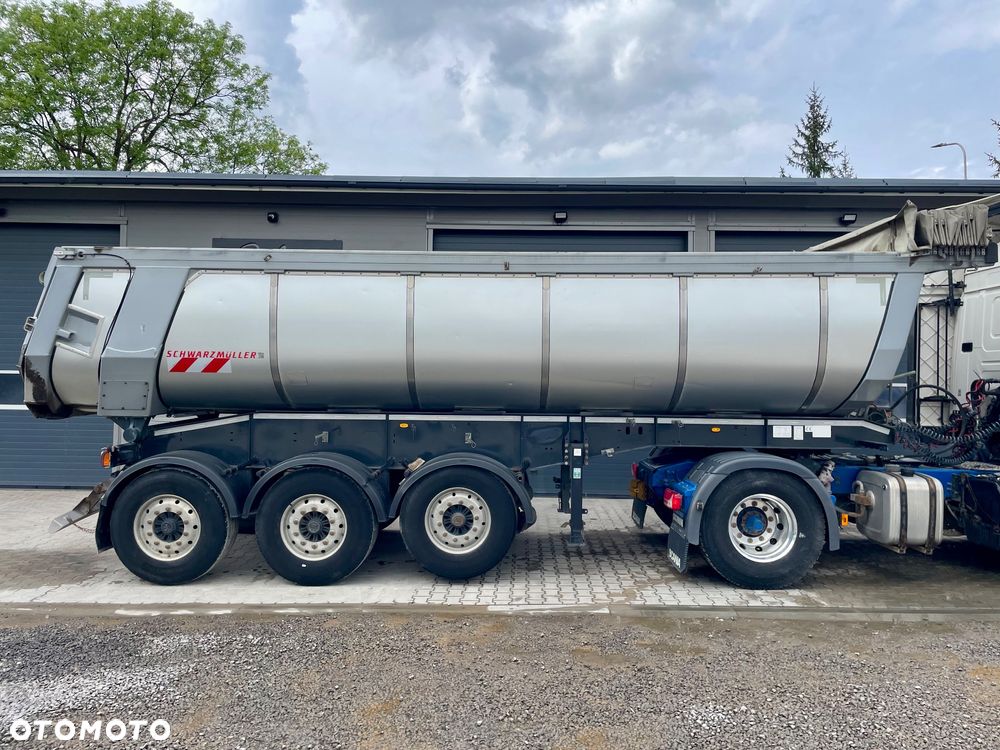 Schwarzmuller K-Serie - 3