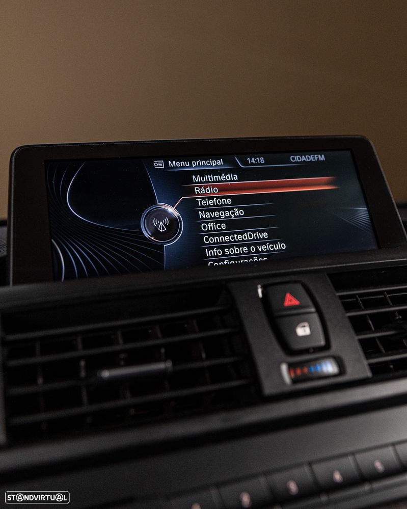 BMW 120 d Sport Line - 19