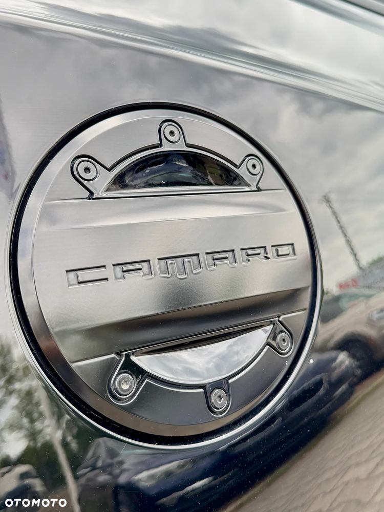 Chevrolet Camaro - 12