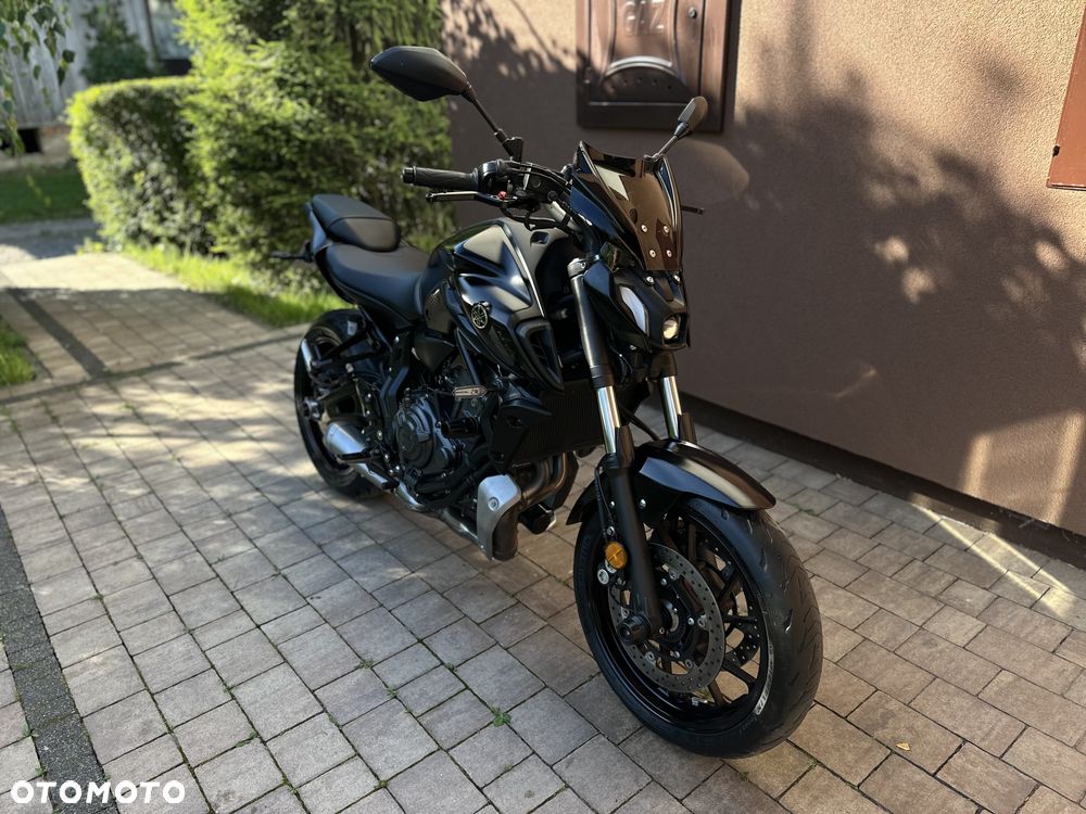 Yamaha MT - 6