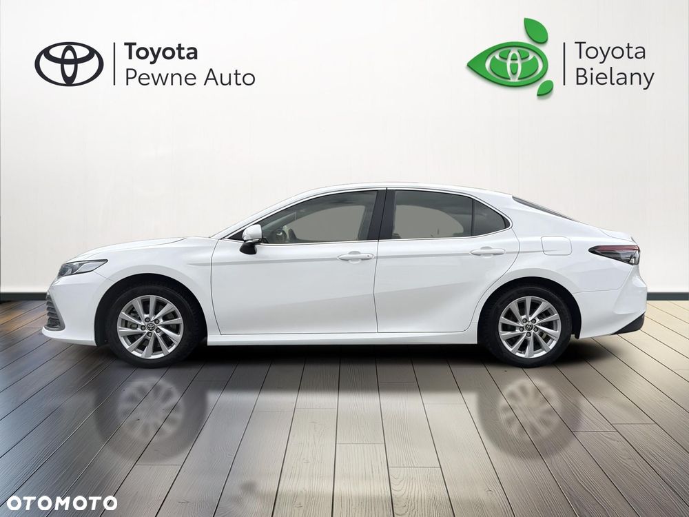 Toyota Camry 2.5 Hybrid Comfort CVT - 3