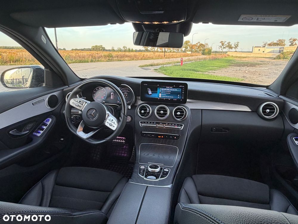 Mercedes-Benz Klasa C 220 d 4Matic 9G-TRONIC AMG Line - 12