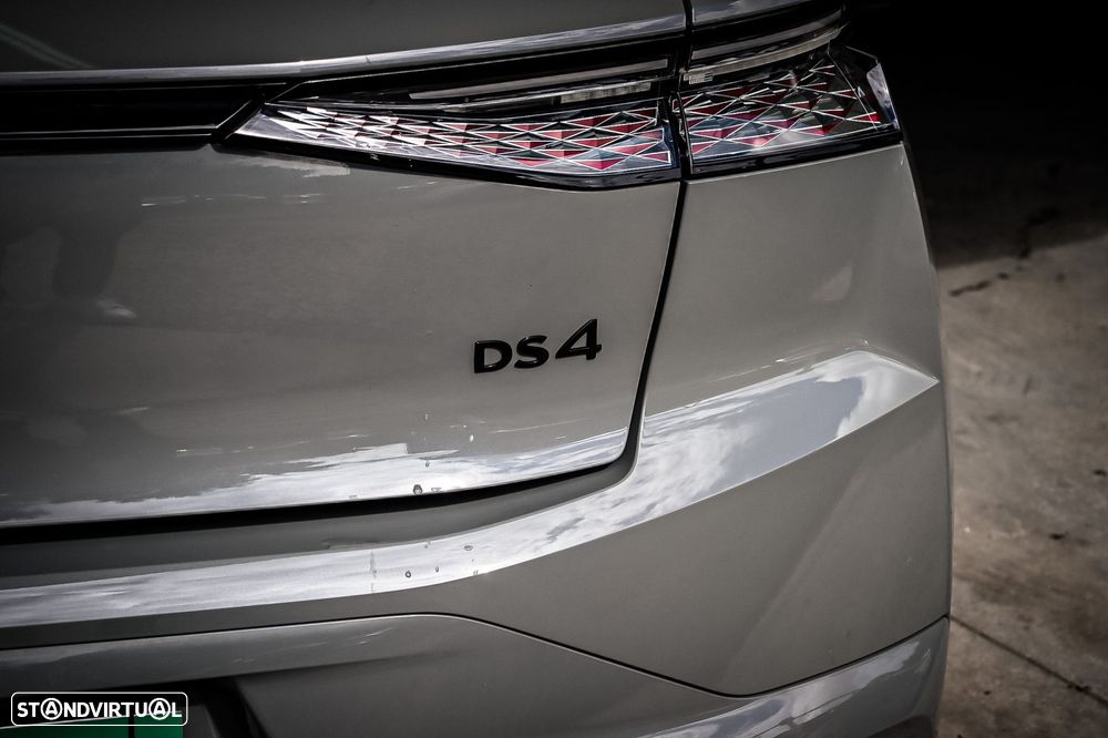 DS DS4 E-Tense Performance Line EAT8 - 15