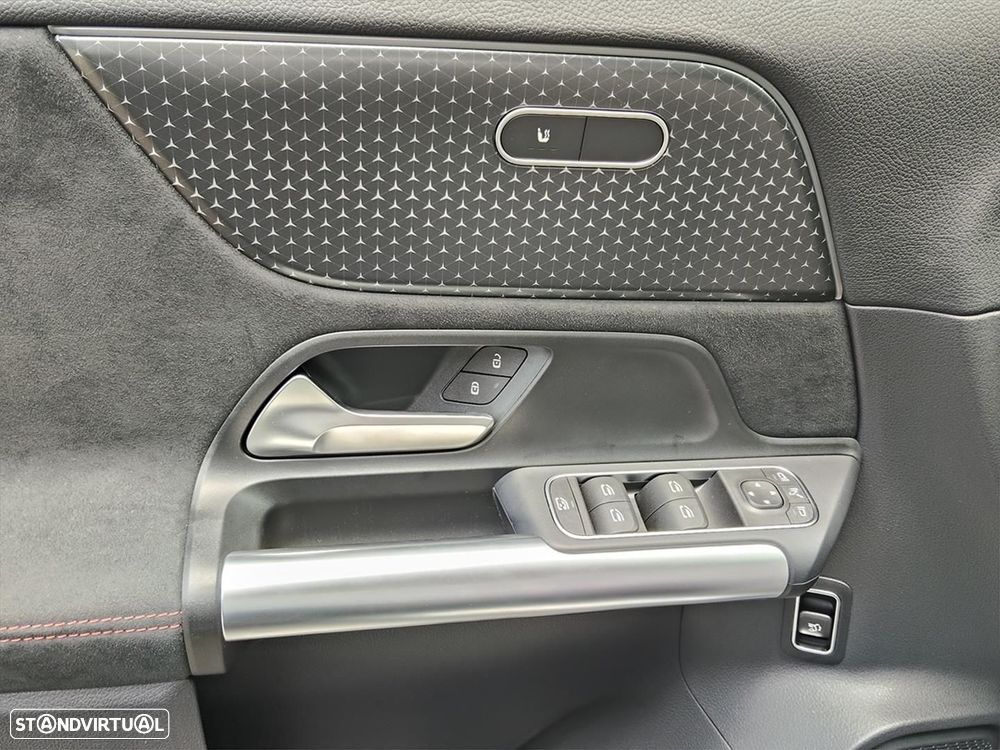 Mercedes-Benz EQA 250+ AMG Line - 15