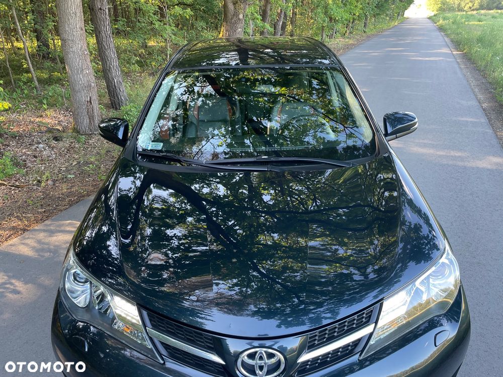 Toyota RAV4 2.0 D-4D Premium - 9