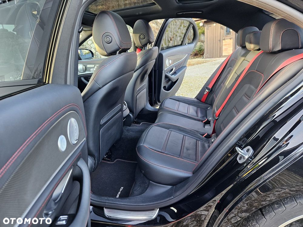 Mercedes-Benz Klasa E - 13