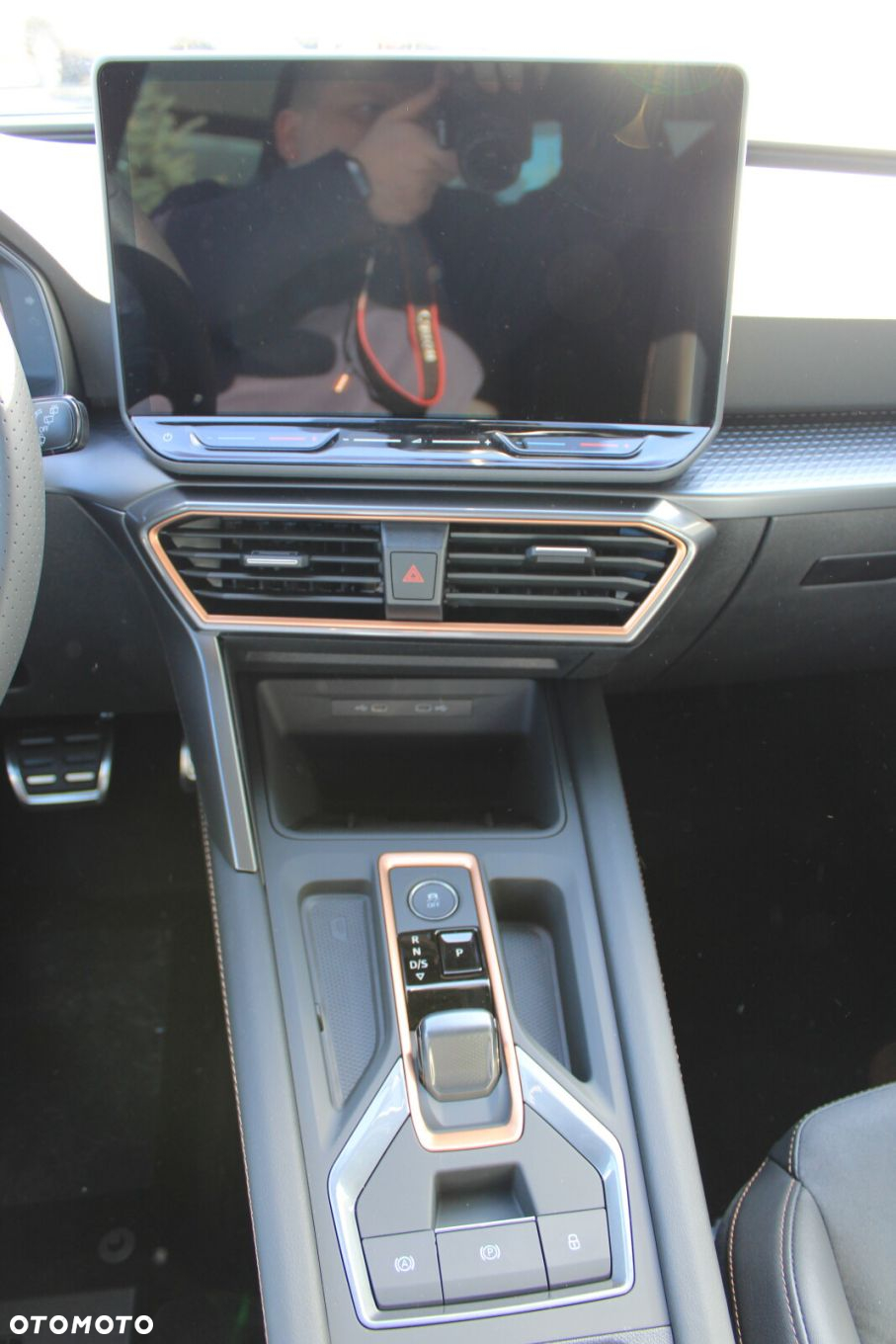 Cupra Formentor 1.5 eTSI mHEV DSG - 10