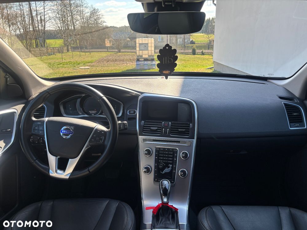 Volvo XC 60 - 11