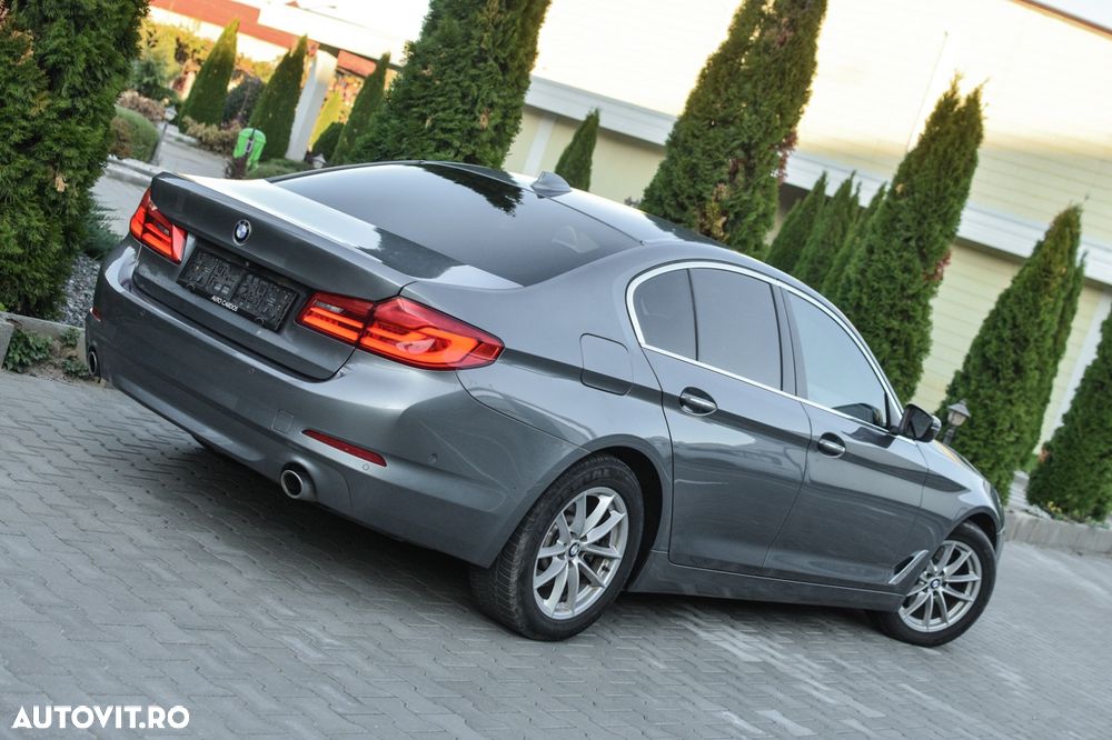 BMW Seria 5 520d xDrive Aut. - 11