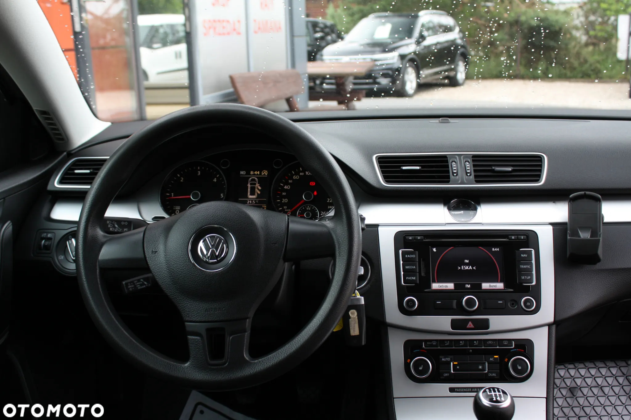 Volkswagen Passat 2.0 TDI Comfortline - 8