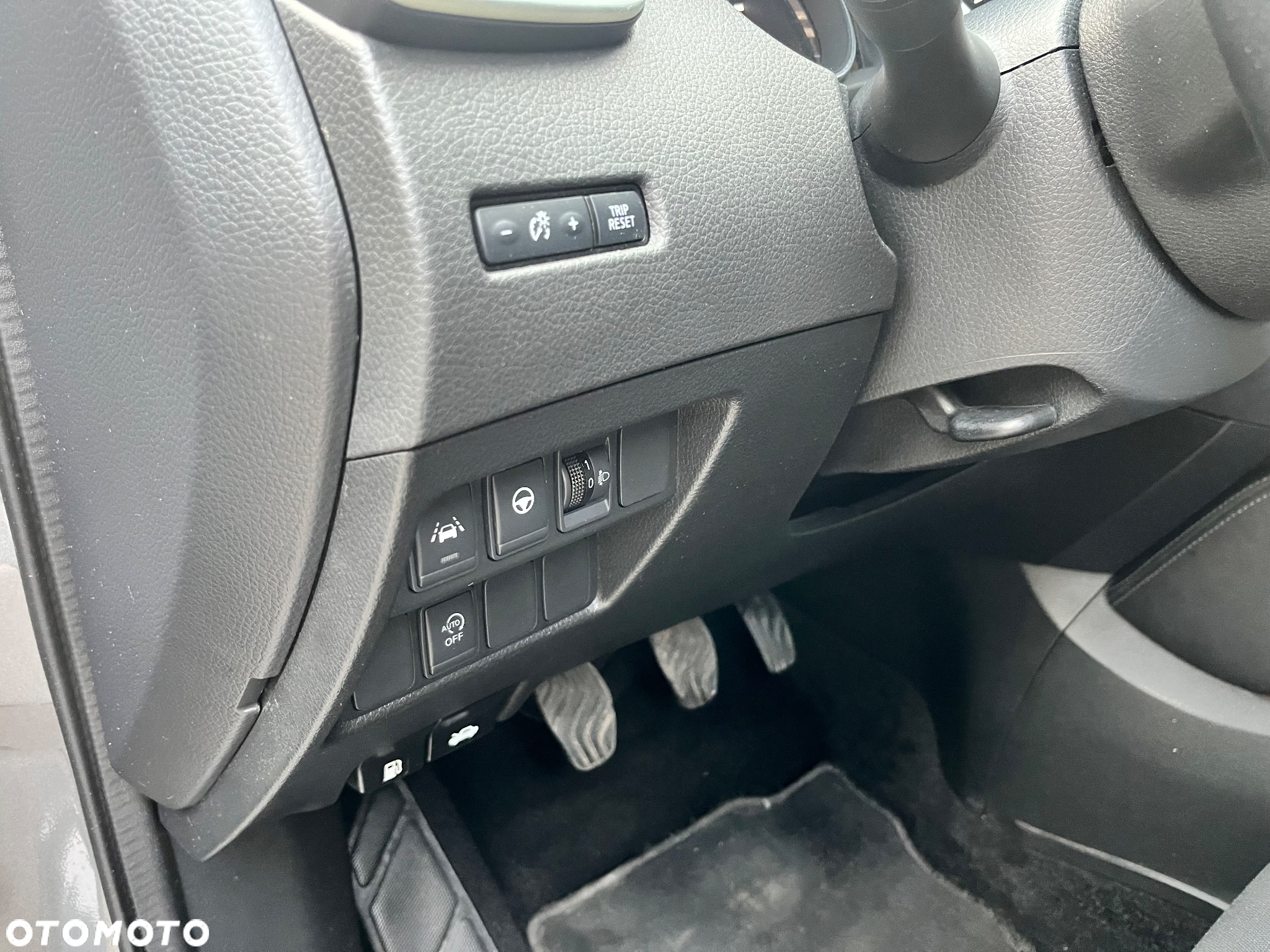 Nissan Qashqai 1.5 dCi N-WAY - 11