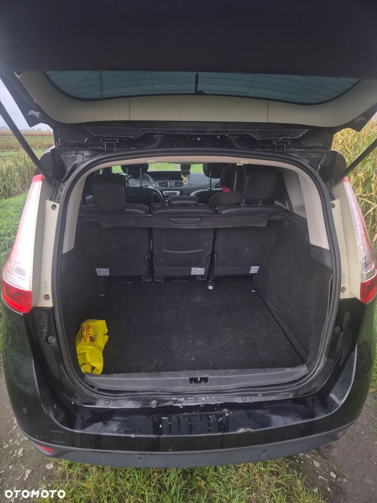Renault Grand Scenic III 12-13 - 5