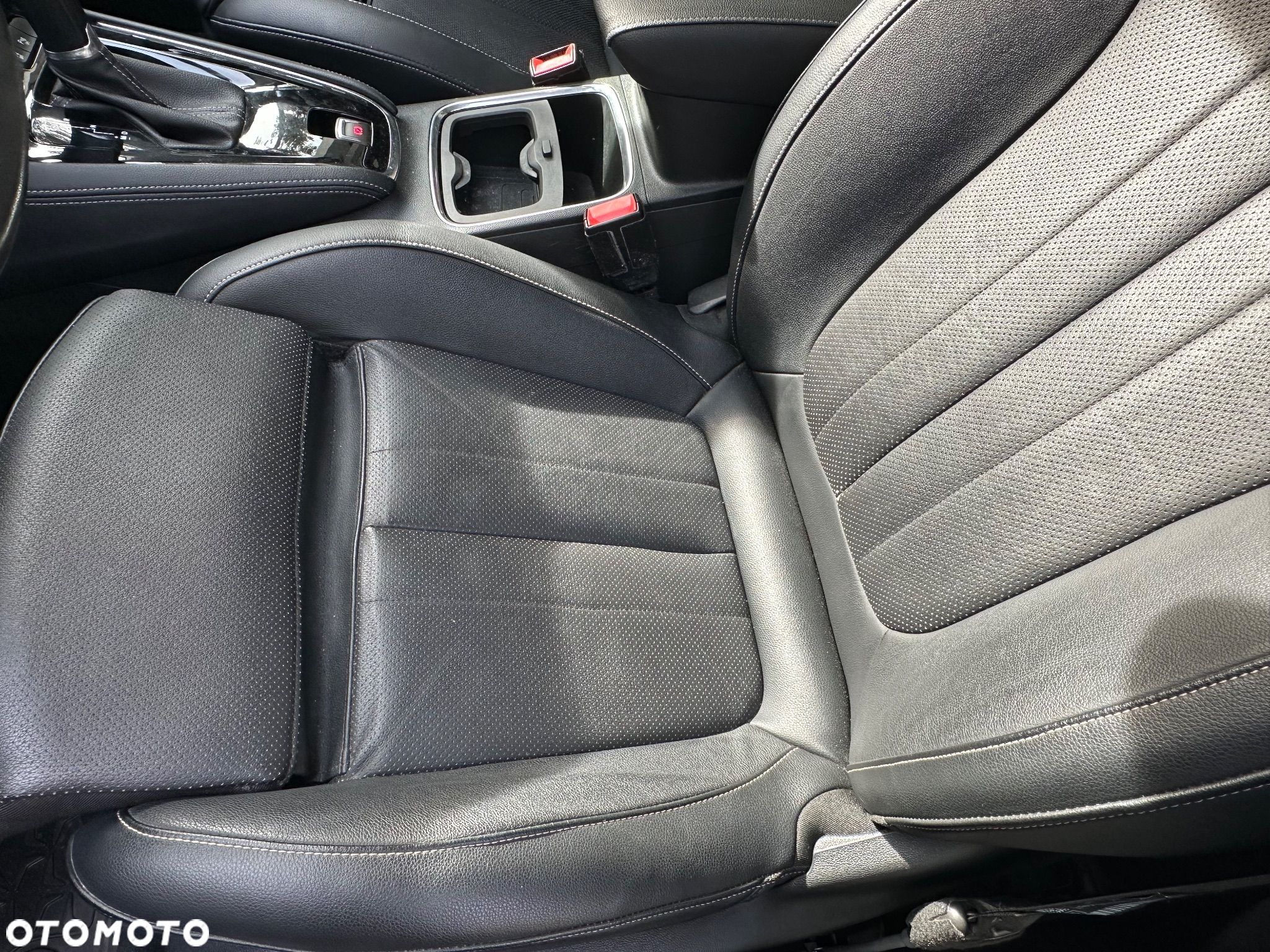 Opel Grandland X 2.0 CDTI Design Line S&S - 28