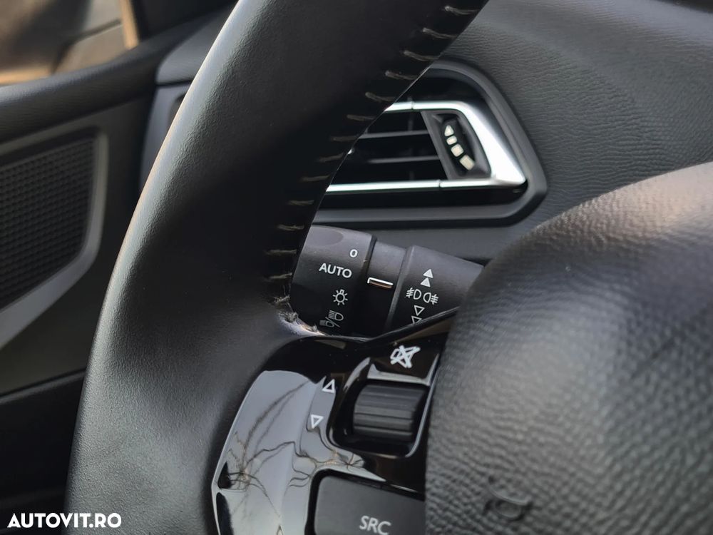 Peugeot 308 BlueHDi 150 Stop & Start Allure - 19