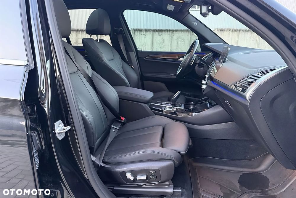 BMW X3 xDrive30i xLine - 12