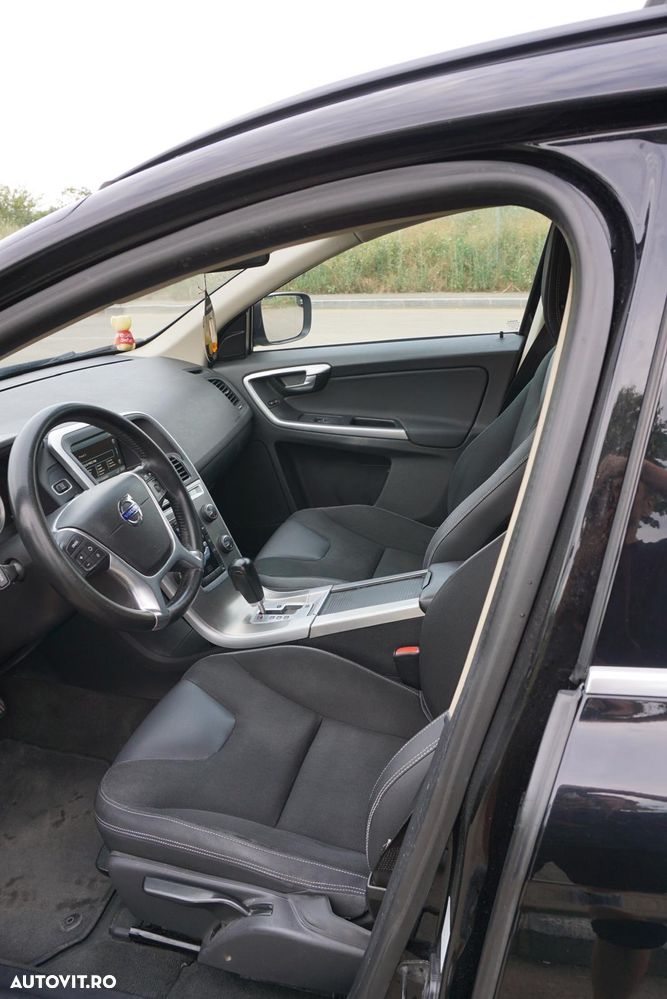 VOLVO XC60 2011 — imagine 7