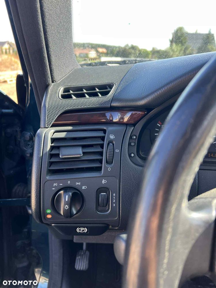 Mercedes-Benz Klasa E 290 T TD Elegance - 11