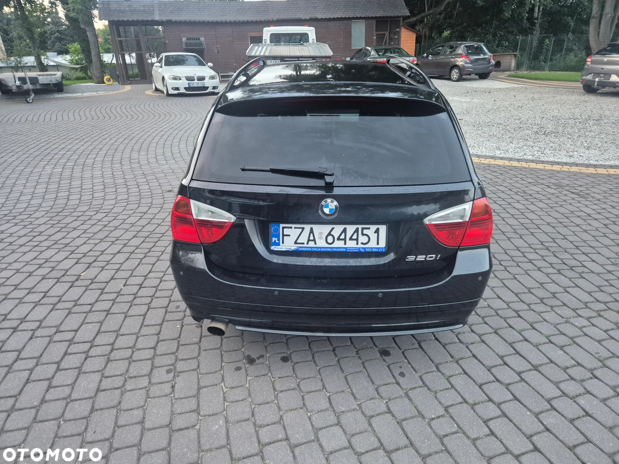BMW Seria 3 320i - 7
