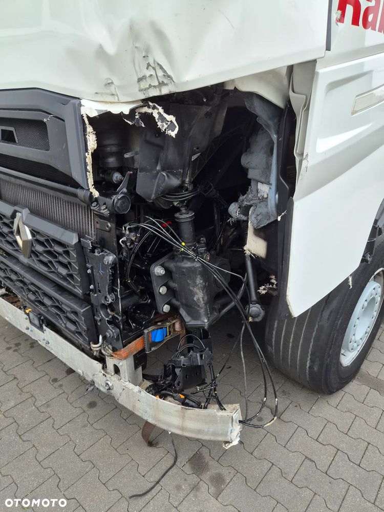 Renault GAMA T520 - 12