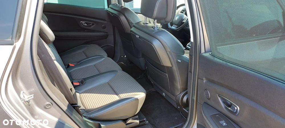 Renault Scenic - 30