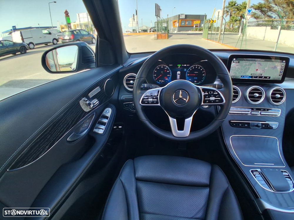 Mercedes-Benz GLC 300 e 4Matic - 22