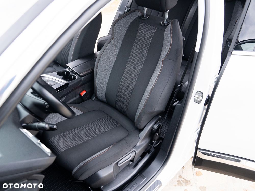 Peugeot 3008 BlueHDi 130 Stop & Start Active - 25
