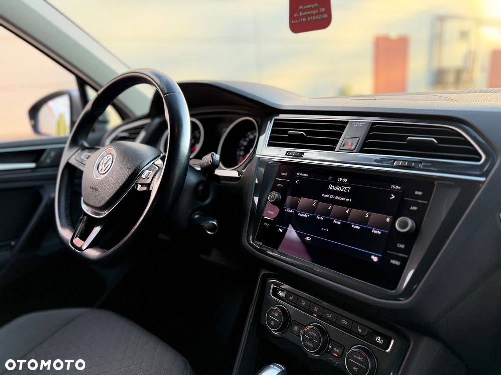 Volkswagen Tiguan 1.4 TSI DSG BlueMotion Technology Exclusive - 32