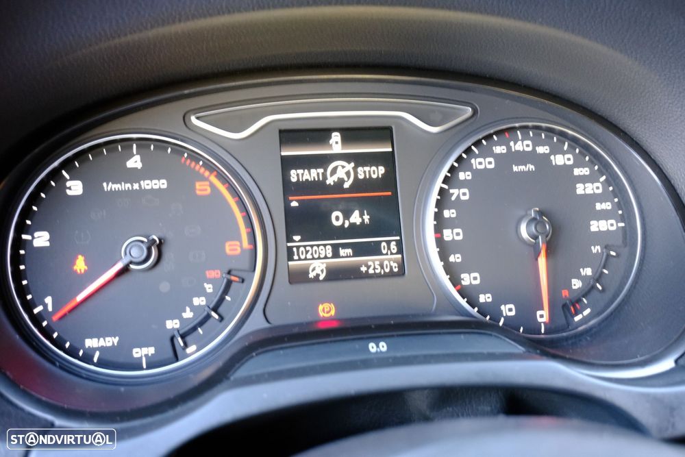 Audi A3 Limousine 1.6 TDI Design - 16