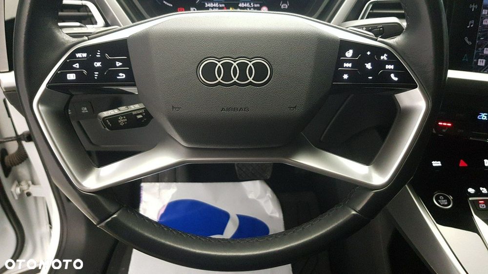 Audi Q4 e-tron - 24