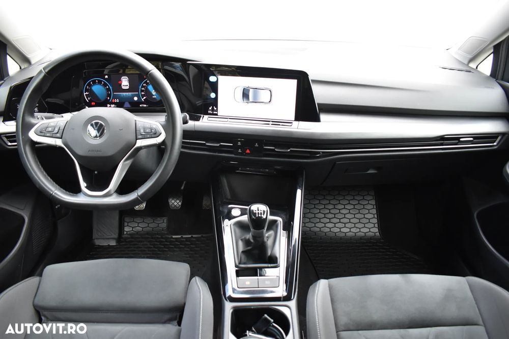 Volkswagen Golf 1.5 TSI ACT Style - 9