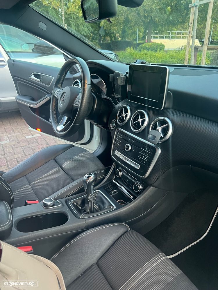 Mercedes-Benz A 160 d - 23