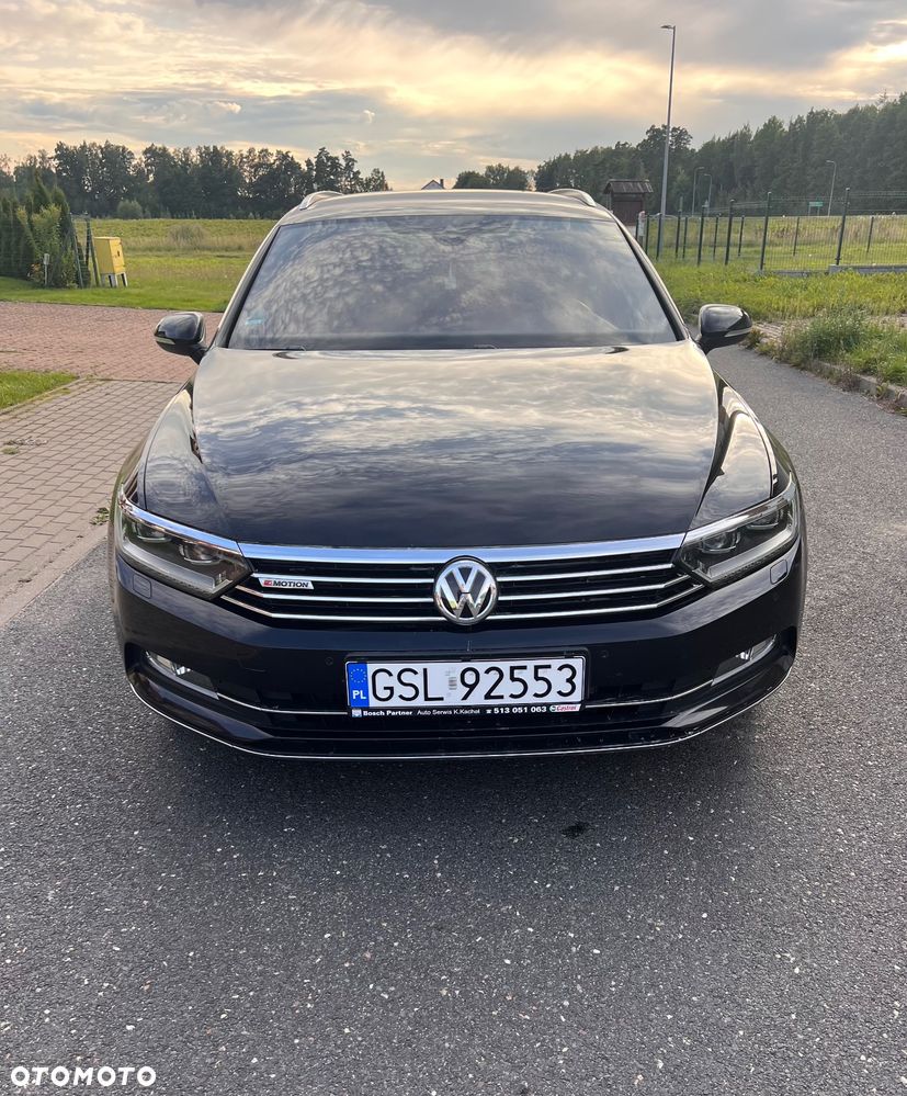 Volkswagen Passat 2.0 TDI SCR 4Mot DSG Highline - 3